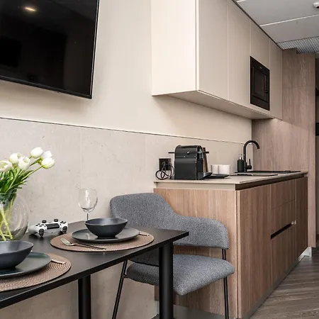 Pileckiego 59 & Parking By Perfect 422 & 357 *