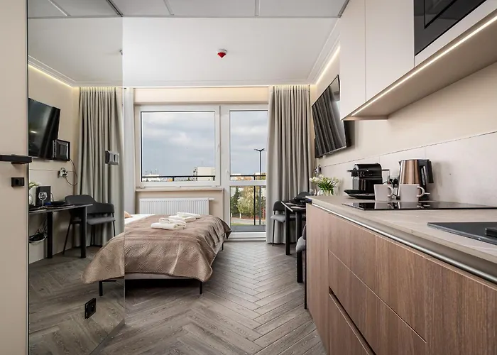 Pileckiego 59 & Parking By Perfect 422 & 357 *