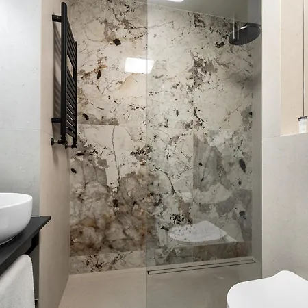 Appartamento Pileckiego 59 & Parking By Perfect 422 & 357 Varsavia